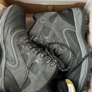 New in box KHOMBU men’s RANGER Booties gray color size 13 M